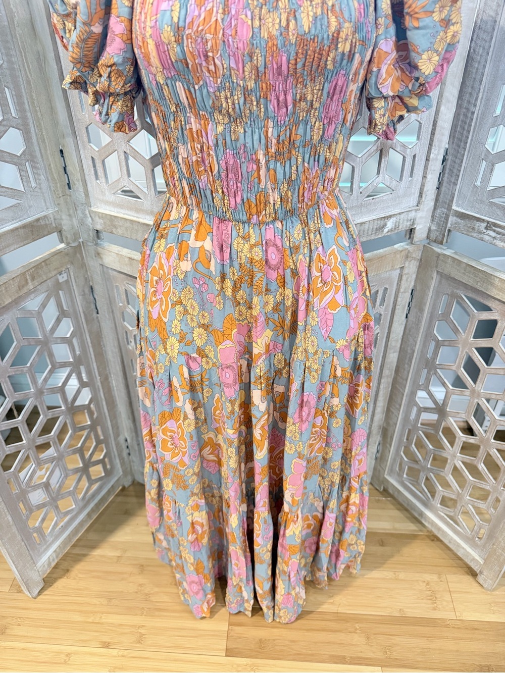 Fortunate one Floral Puff-Sleeve Smocked Midi Dress in Pink and Orange Size XS - Picture 7 of 10